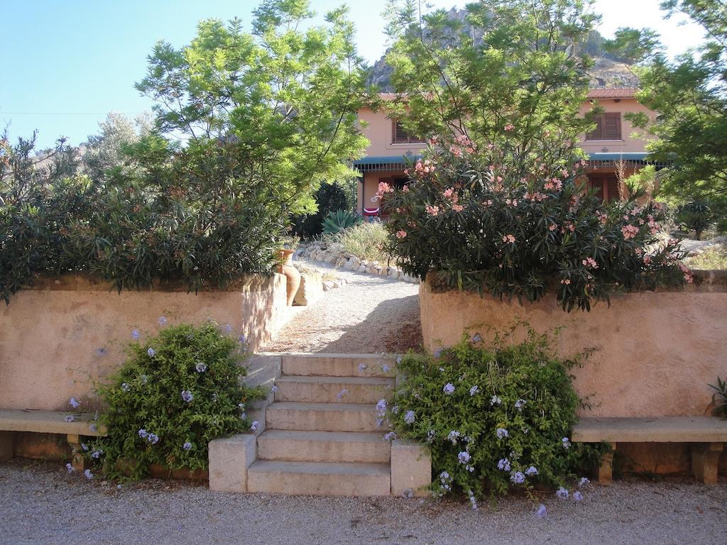 Villa Paladino Solunto Санта-Флавія Номер фото